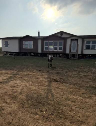 Main picture of 2133 County Road 430