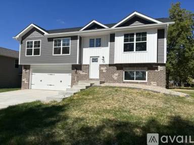 Main picture of 406 E Main St