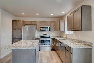 Main picture of 518 Sparrow Rd