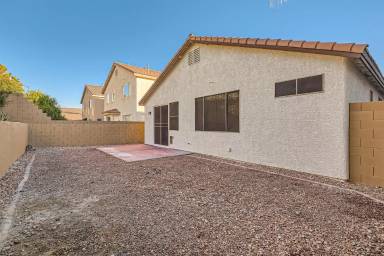 Main picture of 5305 W Cheyenne Ave