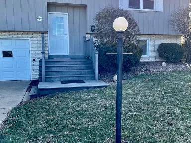 Main picture of 2614 S 1st St