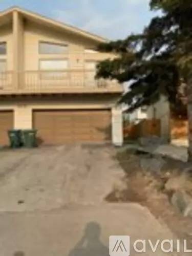 Main picture of 8121 Medellin Cir