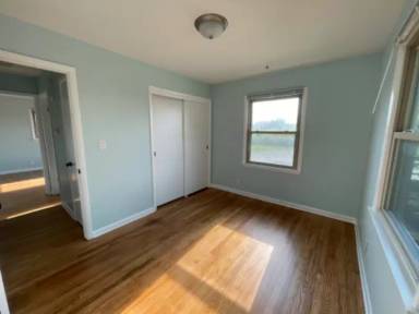 Main picture of 1025 Mayfair Dr
