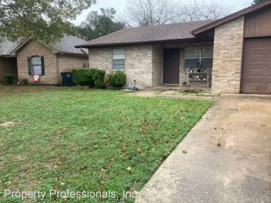 Main picture of 1316 Summerwood Dr