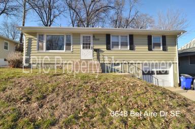 Main picture of 3648 Bel Air Dr SE