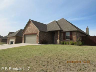 Main picture of 5701 NW Lady Marna Ave