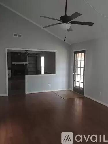 Main picture of 2332 Tahiti Ln