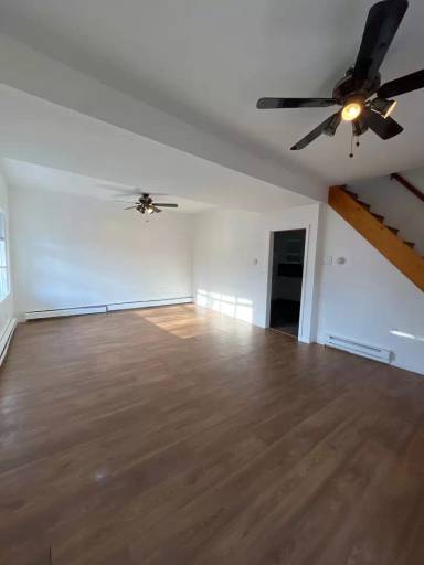 Main picture of 485 S Walnut St