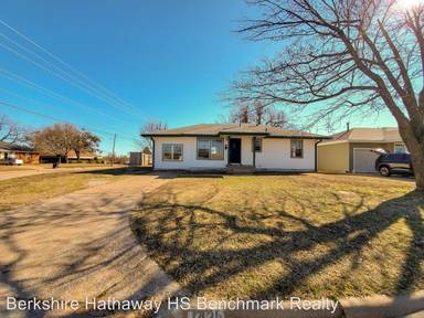 Main picture of 1421 Laverne Ave