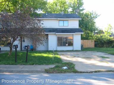 Main picture of 129 E Adobe St