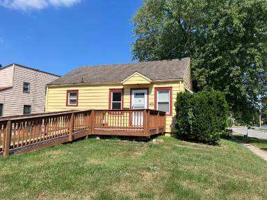Main picture of 1401 E 15th St