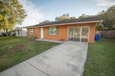 Main picture of 413 Montana Ave