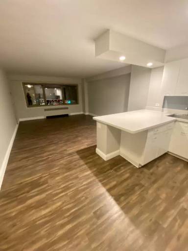 Main picture of 1365 N Astor St