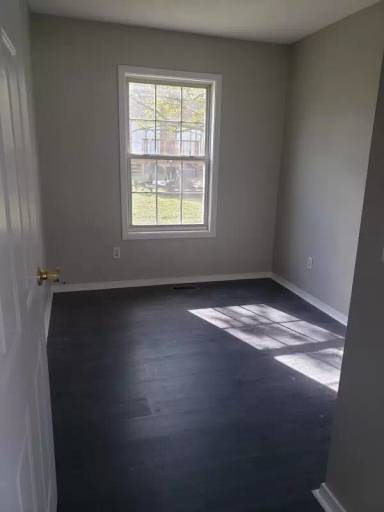 Main picture of 1325 Virginia Ave