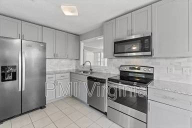 Main picture of 3909 Wilmington Ct