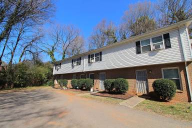 Main picture of 2608 Hemphill St