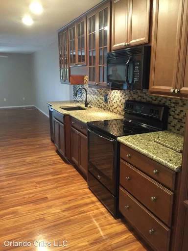 Main picture of 7740 Country Pl