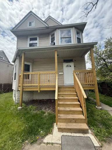 Main picture of 7230 S Perry Ave