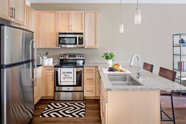 Main picture of 403 D St