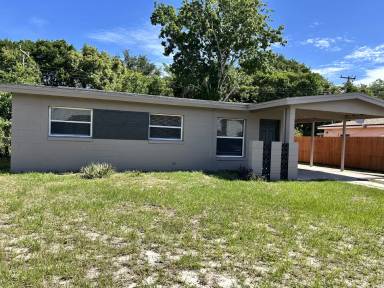 Main picture of 3930 Baker Ave