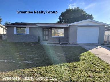 Main picture of 9010 Lunar Ln