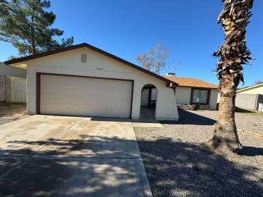 Main picture of 7231 E Jensen St