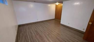 Main picture of 6214 Oliver Ave S