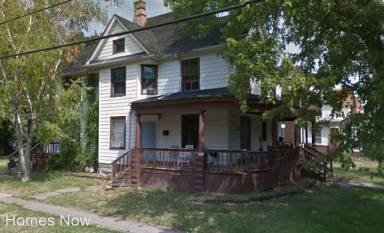 Main picture of 1533 S 5th St