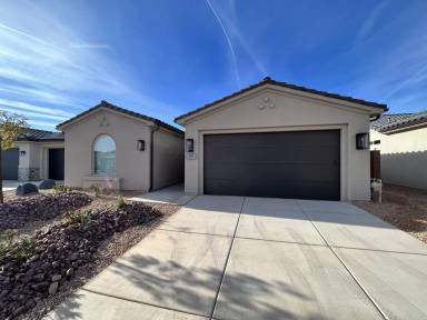 Main picture of 309 W Camino Borde