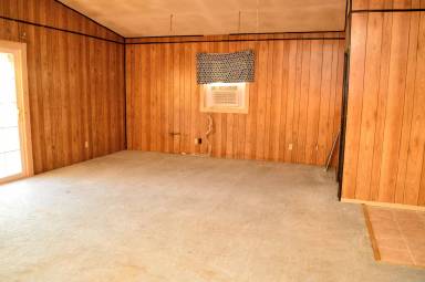 Main picture of 2807 Vanda Ave