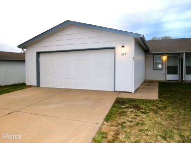 Main picture of 301 N Zachary Dr