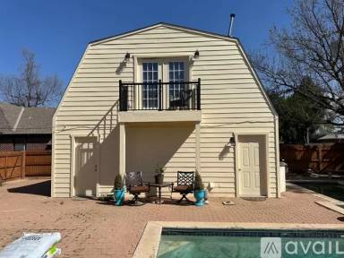 Main picture of 212 Edgemere Ct