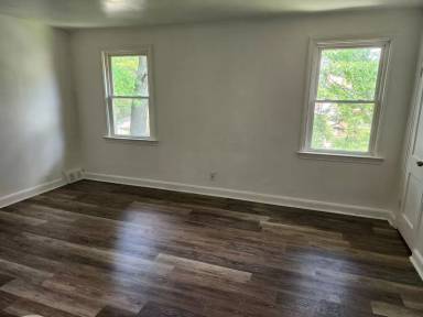 Main picture of 2122 Seneca Rd