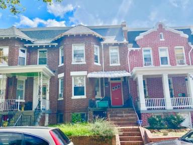 Main picture of 740 Quebec Pl NW