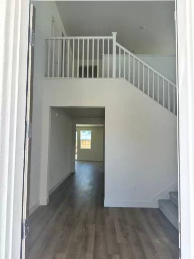 Main picture of 5377 Kusnick Ave