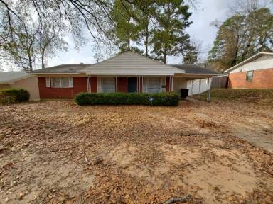 Main picture of 9506 Alicia Ln