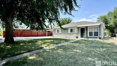 Main picture of 911 Zion St