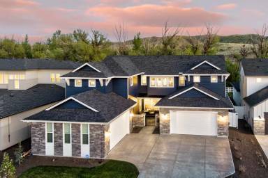 Main picture of 7997 W Suttle Lake Dr