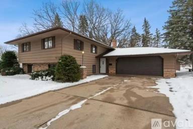Main picture of 9870 161st St W