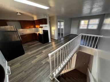 Main picture of 702 30th St