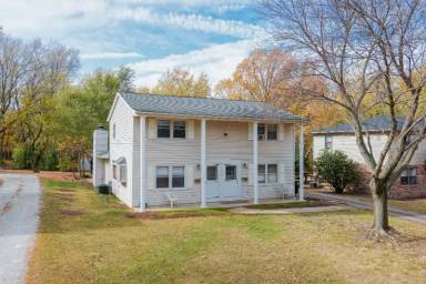 Main picture of 913 S Linden St