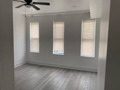 Main picture of 710 N Fulton Ave