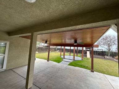 Main picture of 1674 Castoro Way