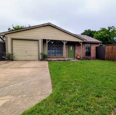 Main picture of 412 Vincent St