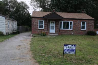 Main picture of 2913 Daley Ave