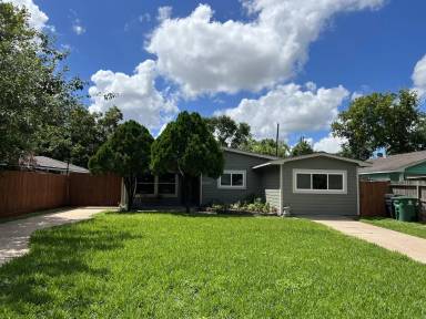 Main picture of 6347 Limestone St