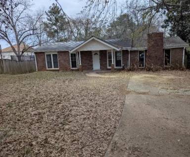 Main picture of 6543 Bay St
