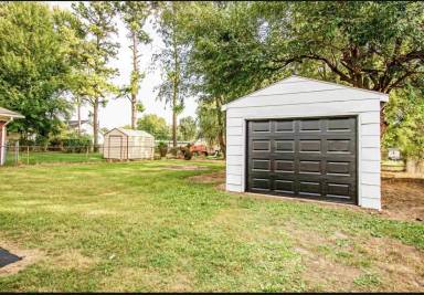 Main picture of 2514 Cravens Ave