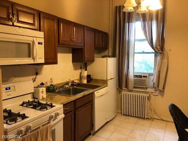 Main picture of 104 7th St