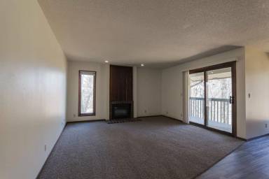 Main picture of 3951 Doral Dr